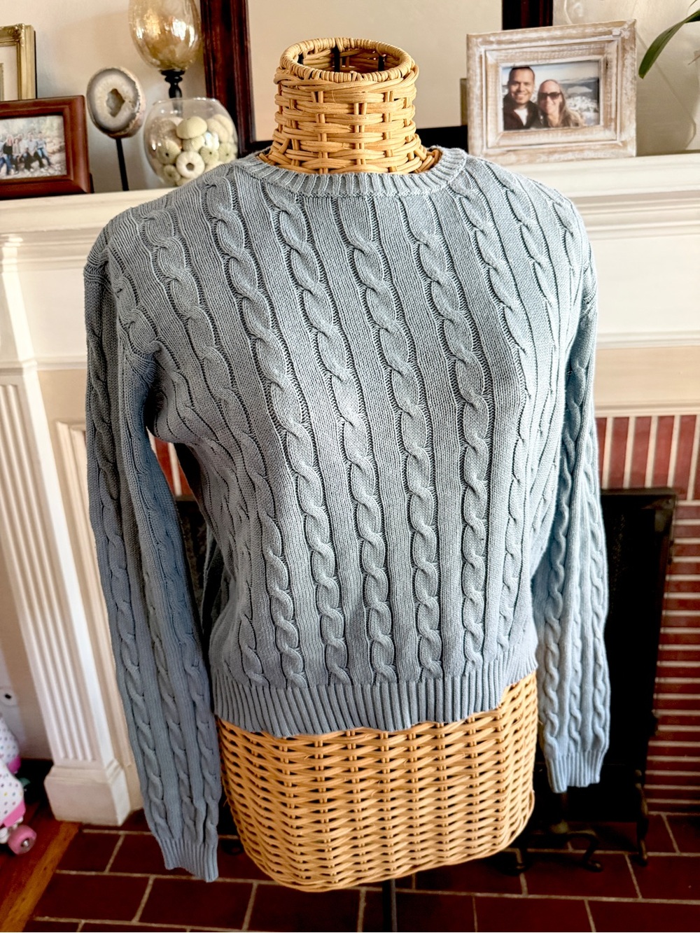 Brandy Melville blue cable knit preppy sweater OS